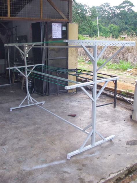 Buat jemuran lipat dinding dari besi bekas dari pada tidak berguna yok. SYARIKAT AYIE WELDING ( RIE ENTERPRISE): AMPAYAN KAIN 2 ...