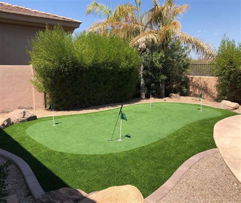 Amazing Backyard Putting Greens With Artificial Grass Paradise Greens
