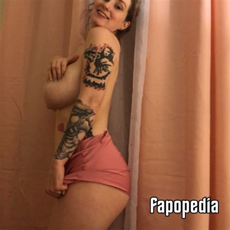 Elizabeth Rabbit Nude Patreon Leaks Photo 80013 Fapopedia