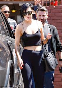 rumer willis shows off her toned tummy as she goes braless in skimpy crop top at dwts rehearsal
