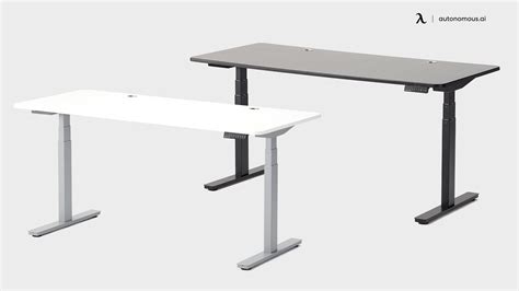 6 Best 70 Inch Gaming Desks To Boost Your Gaming Experience