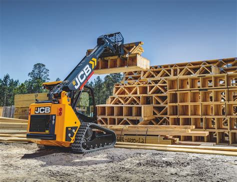 Jcb Adds Smaller Tracked 2ts 7t To Teleskid Lineup Of Skid Steer