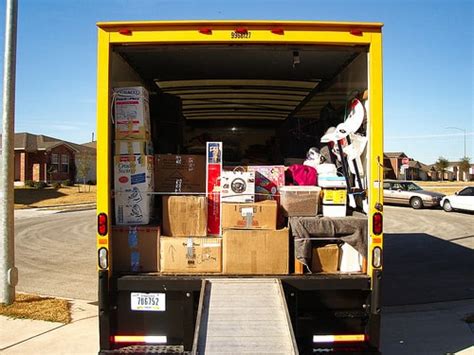 Free Moving Truck Rental With Storage Unit Make Your Experience Easier