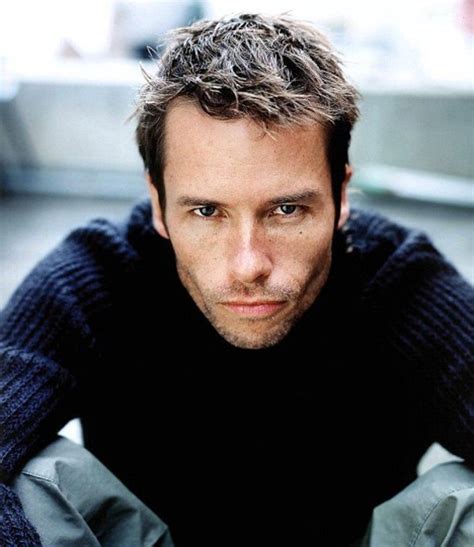 Guy Pearce Net Worth Bio Career Early Life Personal Life Other