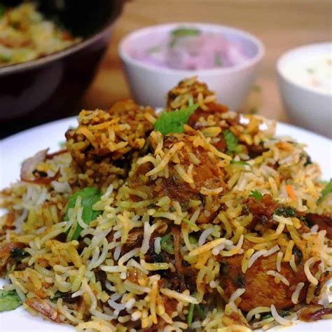 Green Hyderabadi Chicken Biryani Recipe Setkab Com
