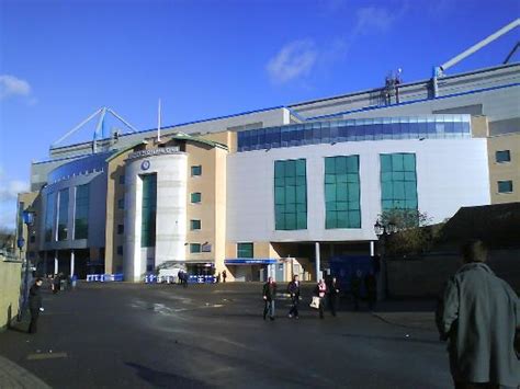 Stamford bridge is a football stadium in fulham, previously home of the london athletic club. Stamford Bridge - Picture of Millennium & Copthorne Hotels ...