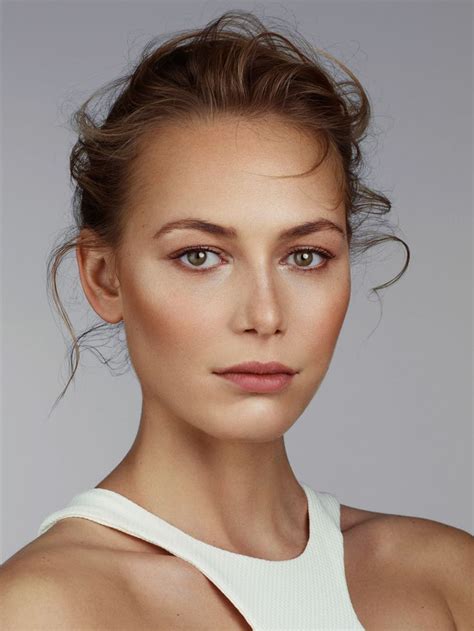 Showcasing Natural Beauty In Elle Magazine We Love This Look Beauty Elle Magazine Makeup