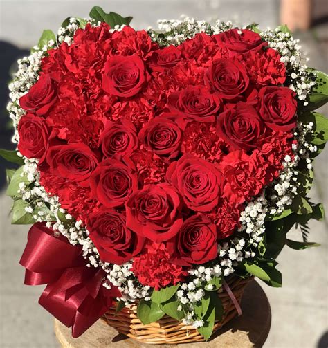 Rose And Carnation Heart In San Jose Ca San Jose Flowers