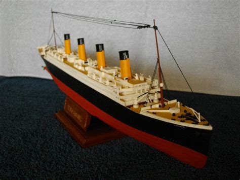 Revell 1570 Scale Titanic October 2012 Finescale Modeler