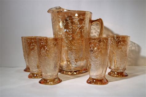 Beautiful 1950 S Jeannette Glass Floragold Iridized Carnival Aka Louisa Pitcher And Tumbler Set