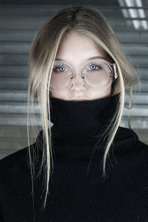 30 clear glasses frame which are on trend this fall acrylic glasses glasses fashion