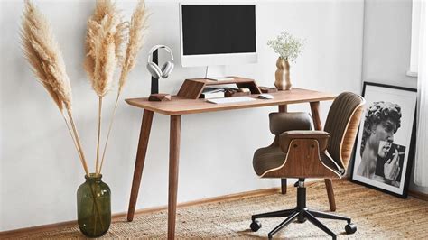 The Best Work Desks You Can Give Yourself And Your Home Office Setup