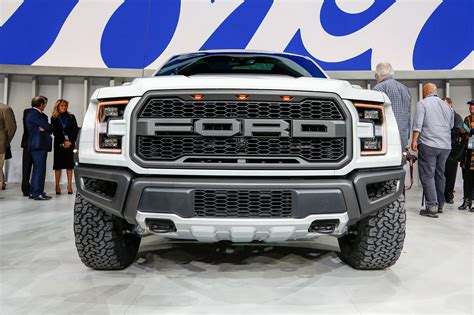 2017 Ford F 150 Raptor Supercrew First Look Hot Rod Network