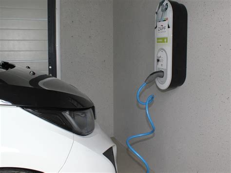 Zapf gmbh, bayreuth, amtsgericht bayreuth hrb 3204: Zapf macht die Garage smart | photovoltaik