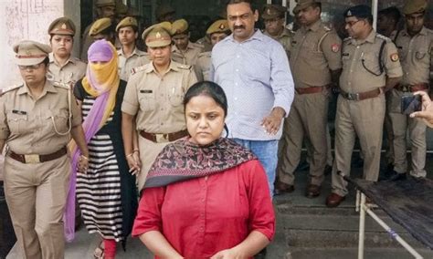 سابق بھارتی وزیر پر ریپ‘ الزامات لگانے والی لڑکی کو جیل بھیج دیا گیا