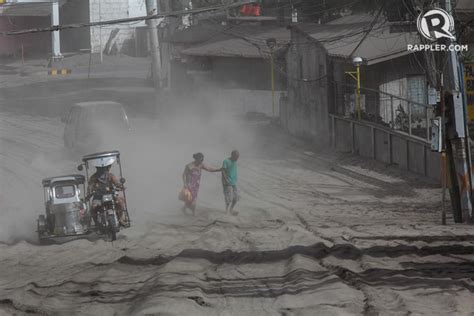 More Than 23000 People Flee As Taal Volcano Spews Ash Lava Army