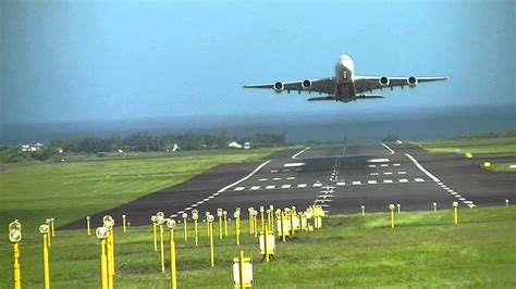Emirates A380 Take Off From Mauritius Runway 32 Youtube