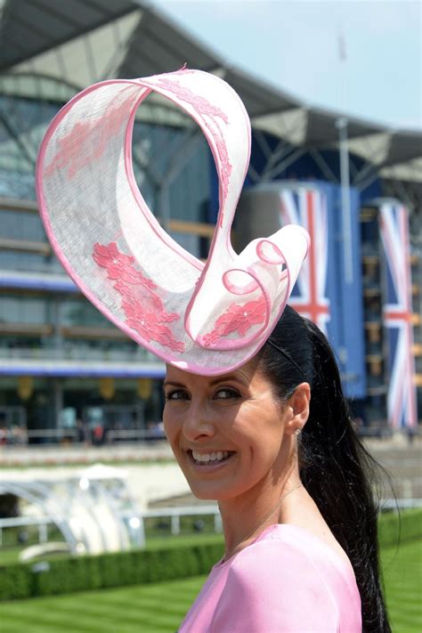 The Craziest Hats And Fascinators From Royal Ascot Royal Ascot Crazy