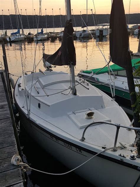 Compac 19 With Trailer 1982 Ithaca New York Sailboat For Sale From