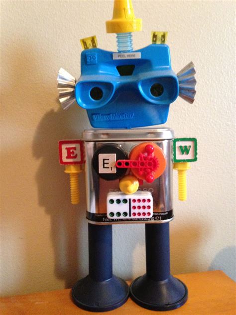 3rd Graders Made Robots From Recycled Toys Robot Sculpture Recycled