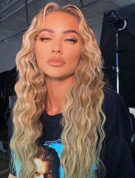 20 Best Crimped Hairstyles That Look Amazing In 2020 Aesthetic Hair