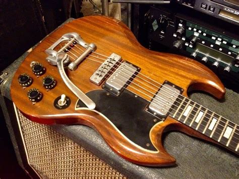 For Sale Vintage 1974 Gibson SG Standard Bigsby 2000 Fender USA