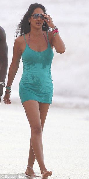 Kimora Lee Simmons Still In Stunning Shape As She Frolics At The Beach