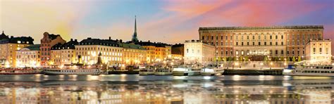 Schweden ist ein urlaubsziel, welches vor allem bei naturfreunden beliebt ist. Stockholm Sehenswürdigkeiten: Schweden Königshaus - Travel ...