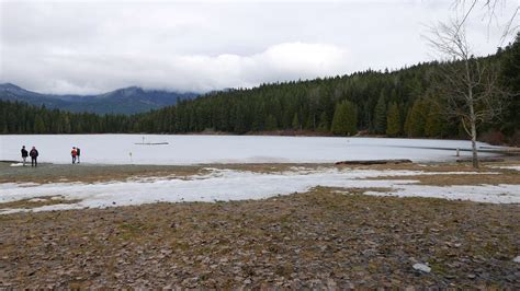 Lost Lake British Columbia Frozen Youtube