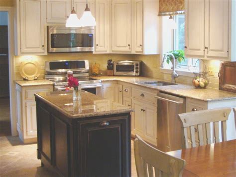 How the blue complements the color of other surfaces and accessories determines the final overall look and feel of the kitchen. 10 Advantages Of Narrow Kitchen Island Ideas