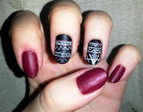 tribal-nail-design-tribal-nail-designs,-tribal-nails,-nail-art-tribal