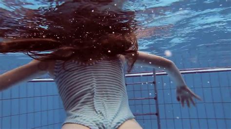 Hot Naked Girls Underwater In The Pool Eporner