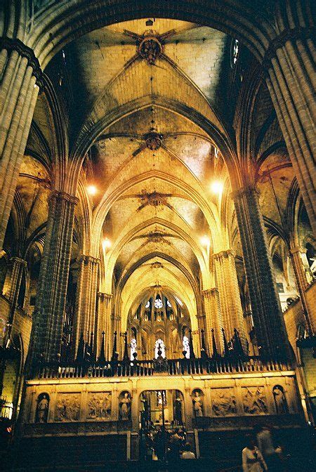 In front of the primary alter, there is the crypt of santa eulalia. Interior of Barcelona Cathedral