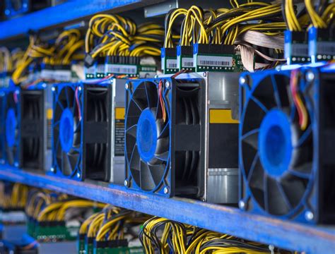 With one button your can start mining bitcoins! Bitcoin miner maker Bitmain cuts own mining hash power by ...