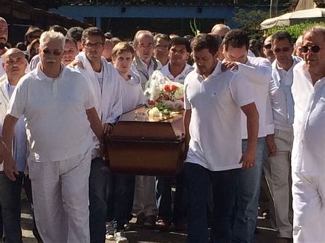 G1 Corpo De Médium é Enterrado No Centro Espírita Lar De Frei Luiz Rio Notícias Em Rio De