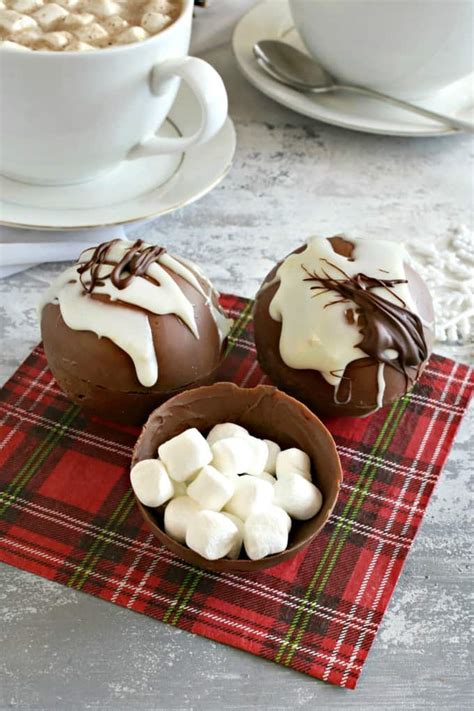 How To Make Hot Chocolate Bombs Top 10 Recipes For 2021