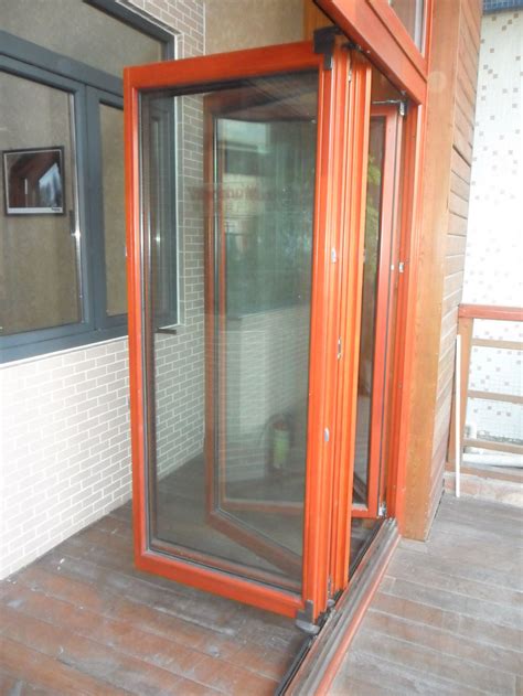 The presence of doors is a very important point, since their absence can disrupt spatial harmony. China 2012 Wood New Design Folding Door (TS-212) Photos ...