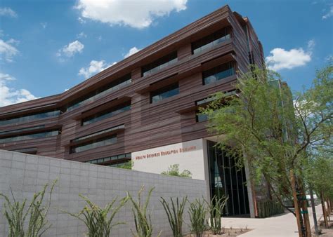 Impact Of Uas Phoenix Campus 961 Million University Of Arizona News