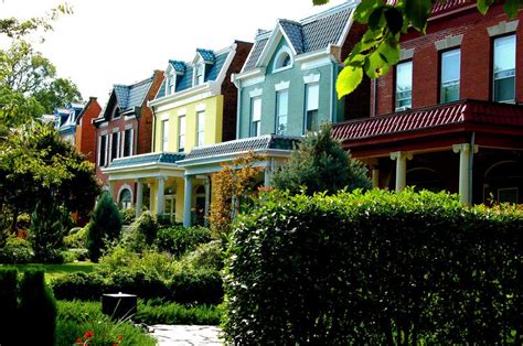 Official tourism marketing tweets from virginia's hip and historic richmond region. THE 10 BEST Neighborhoods In Richmond For 2020 - HomeSnacks