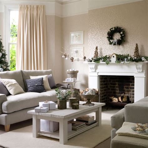 5 Inspiring Christmas Shabby Chic Living Room Decorating