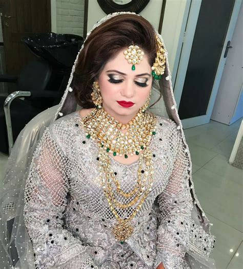 pin by 👑mar u j👑 on bridal s pakistani bridal makeup indian bridal makeup bridal makeup images