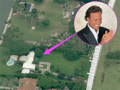 Meet The Fabulously Wealthy Residents Of Miamis Billionaire Bunker