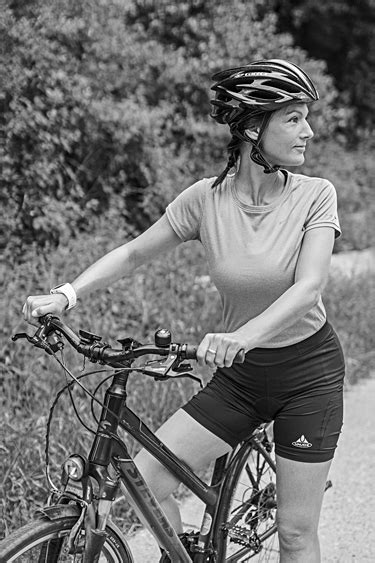 Sahra wagenknecht was born on july 16, 1969 in jena, german democratic republic. Dennis Williamson - Foto-Portfolio - Portrait // Reportage ...