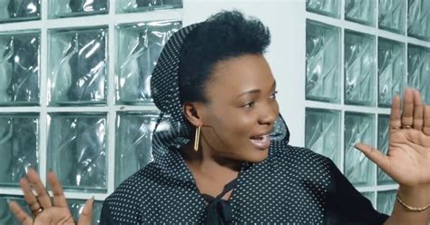 Ngelela kikundi cha wapendanao isawima official video by lwenge studio. Songs TZ - Download Nyimbo Mpya 2020