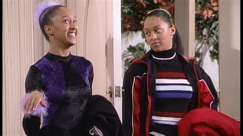 Watch Sister Sister Season 4 Episode 11 Some Like It Hockey Full