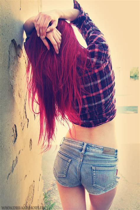 red haired girl on tumblr