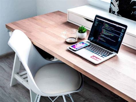 Working From Home 5 Tips To Find The Right Work Desk Residence Style