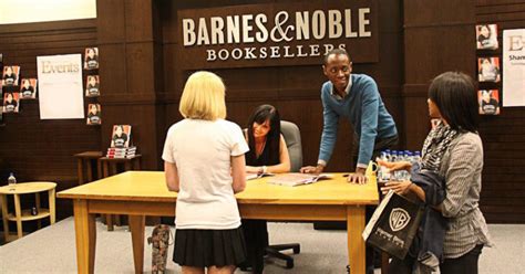 How To Survive And Master Your Book Signing