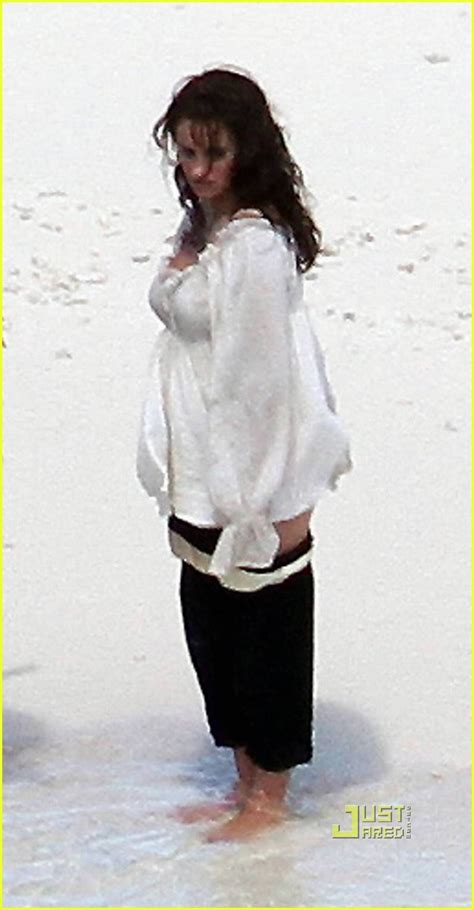 Penelope Cruz Pregnant For Real This Time Photo 2480162 Javier