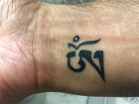 Om Tibetan Symbol Tattoos Tattoo Quotes Tibetan Symbols